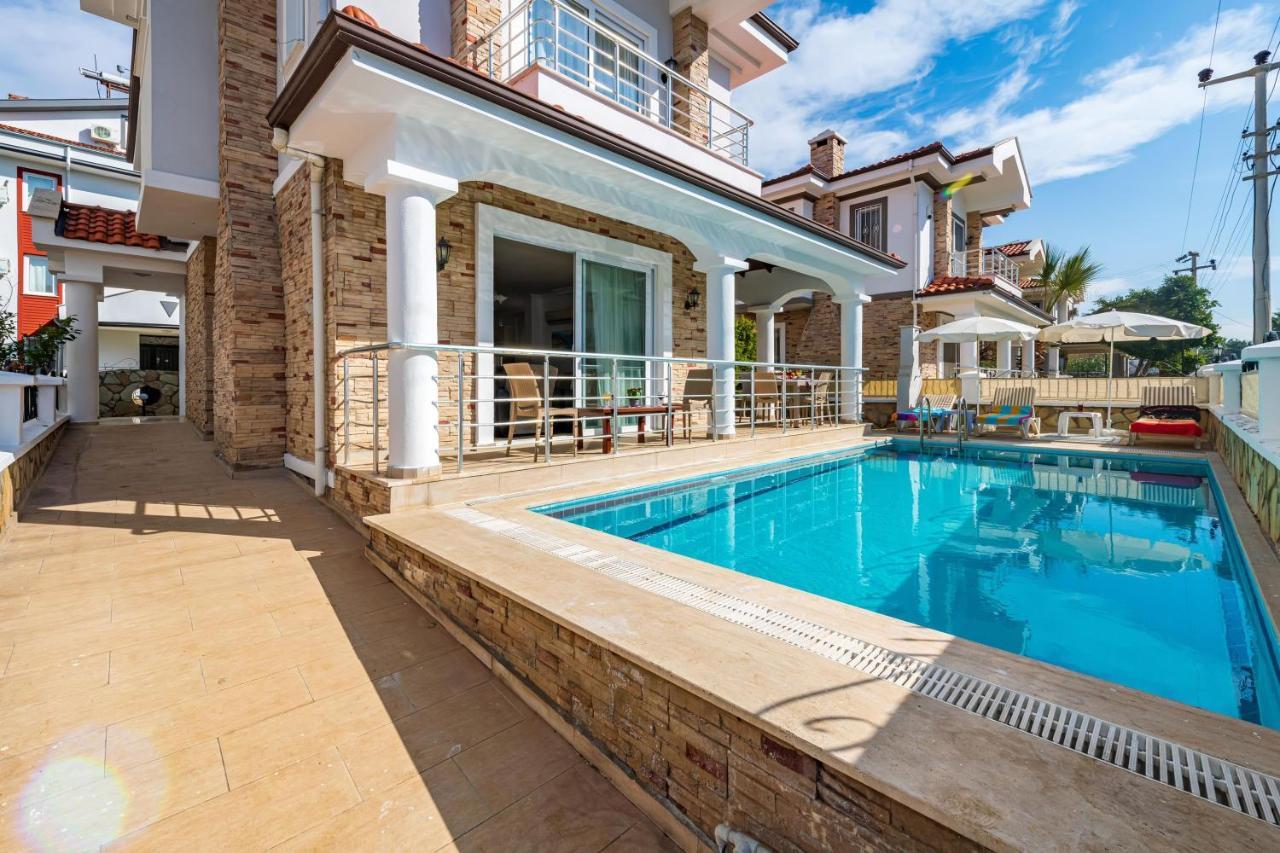 Villa Yasam Park - Luxury 8 Person - Fethiye Calis Beach 90Mt Dış mekan fotoğraf